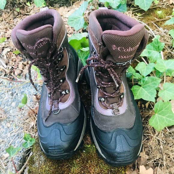 Columbia Thinsulate Omni Tech Waterproof Bugaboot hiking boots Size 9.5 - Picture 2 of 5